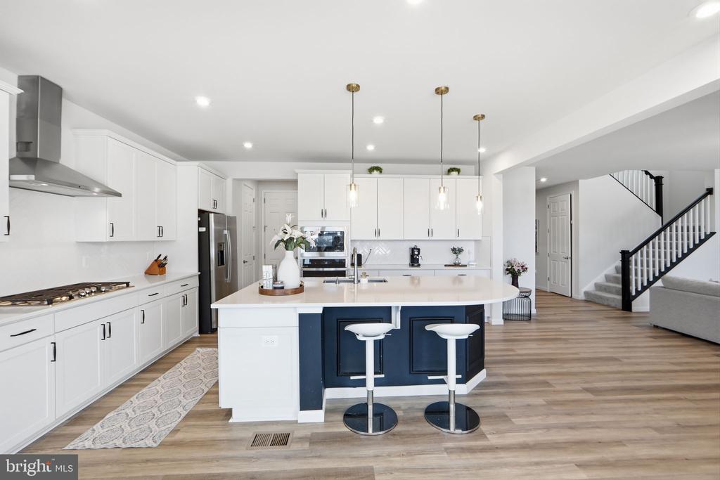 128 POE DRIVE
