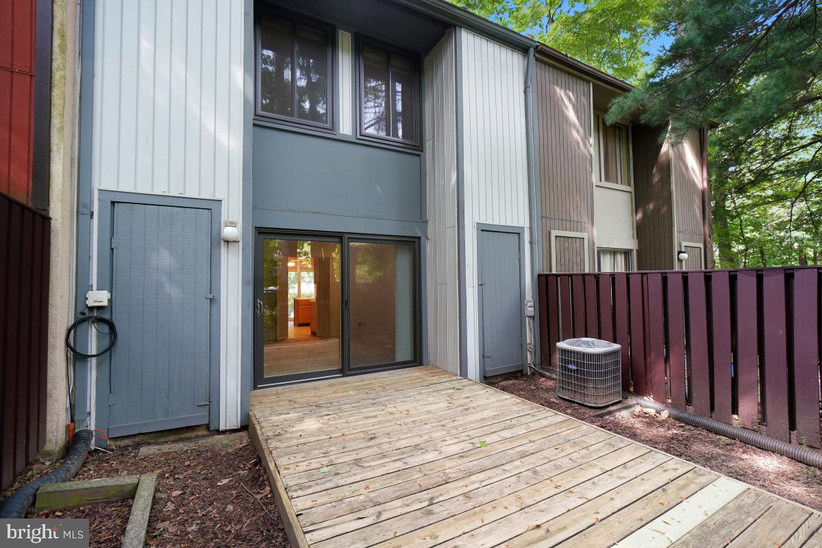 12180 Sanibel Ct