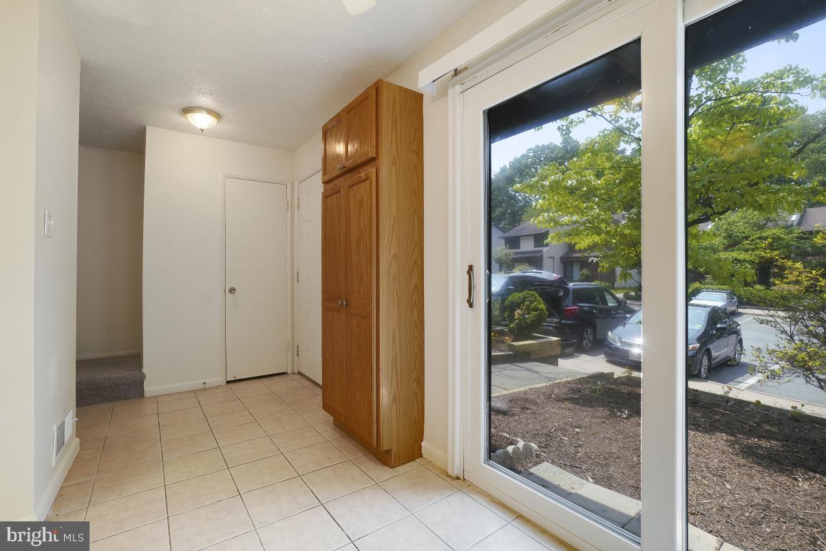 12180 Sanibel Ct