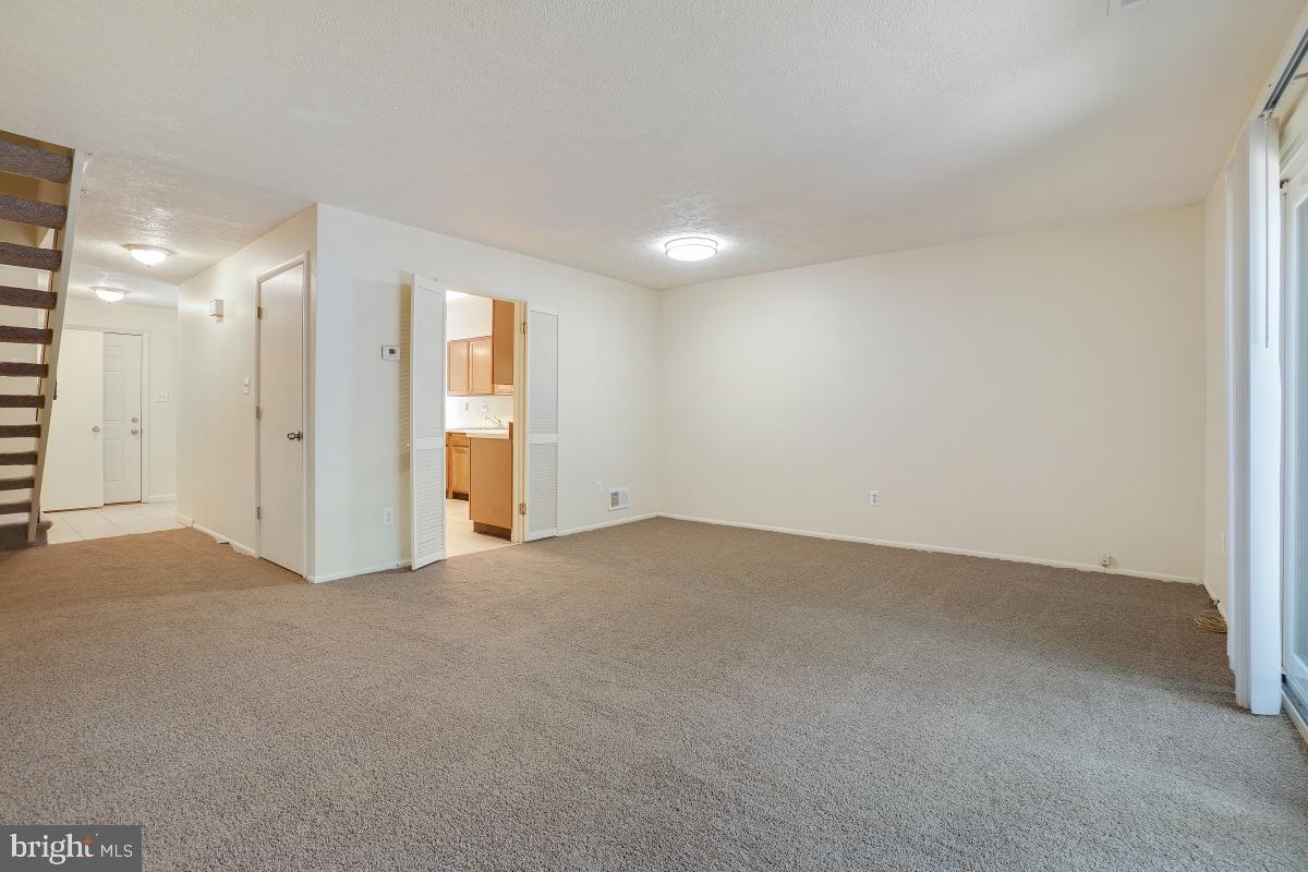 12180 Sanibel Ct