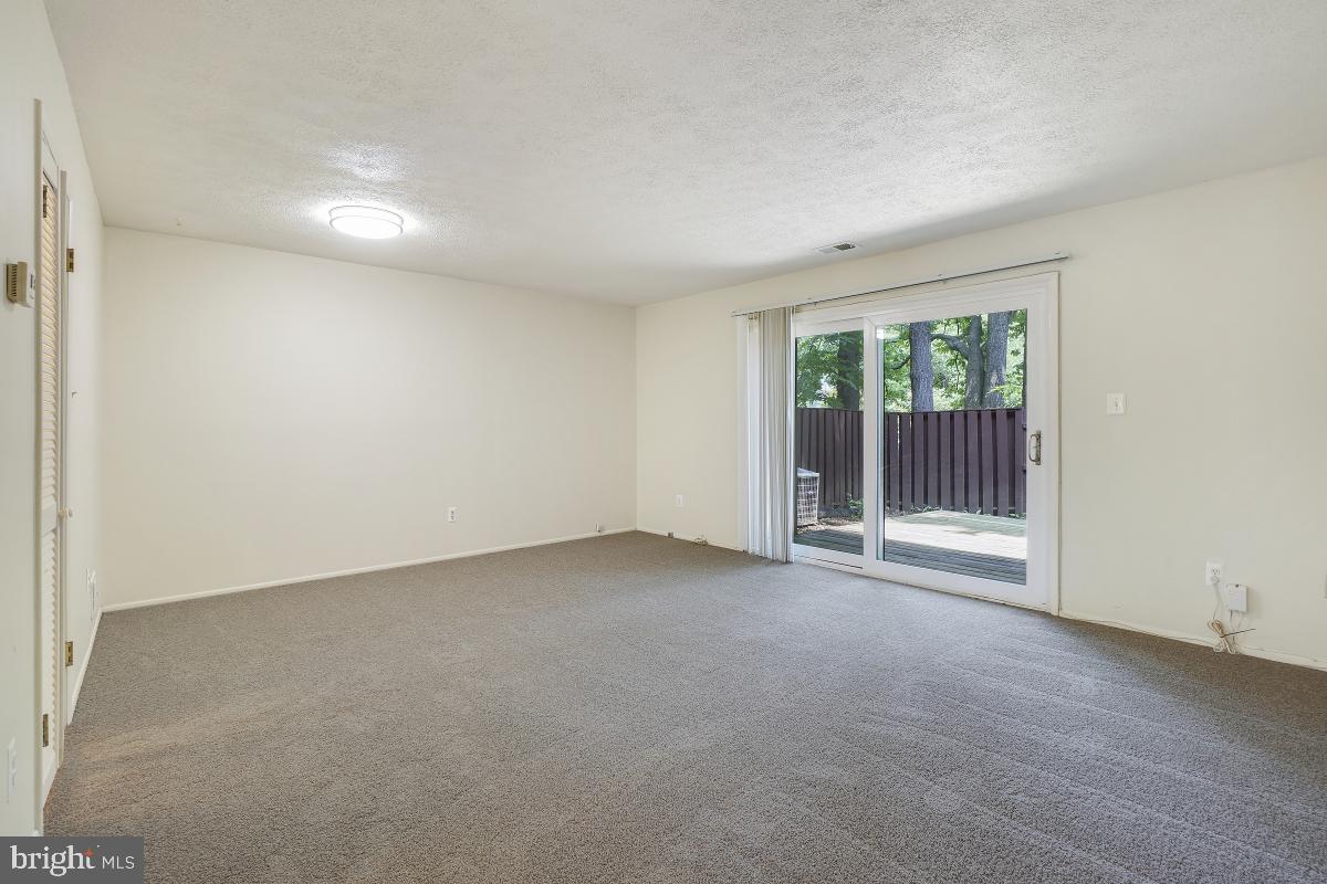 12180 Sanibel Ct