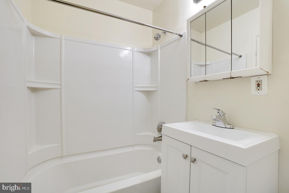 12180 Sanibel Ct