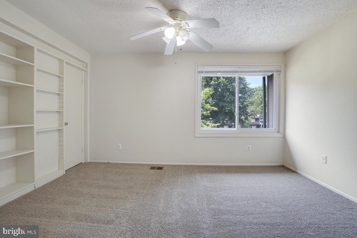 12180 Sanibel Ct