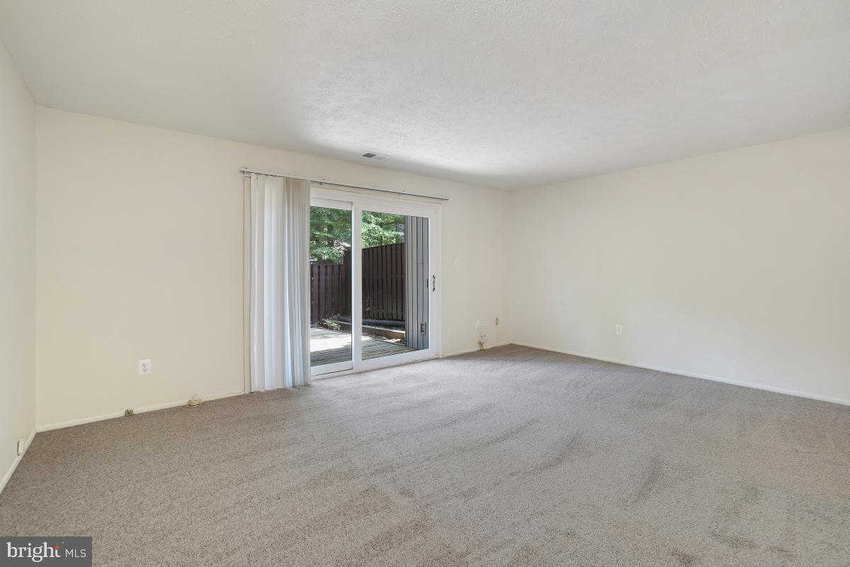 12180 Sanibel Ct