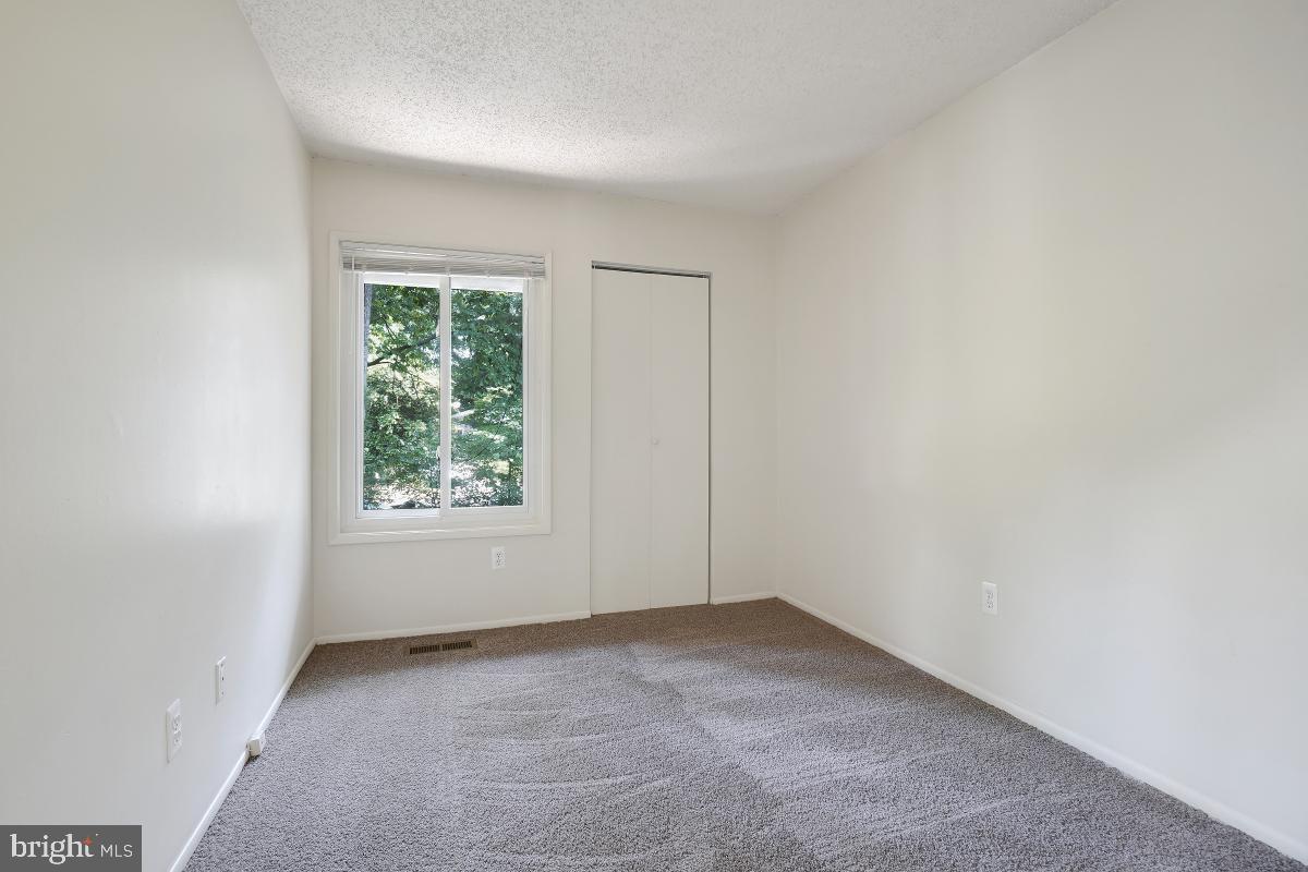 12180 Sanibel Ct