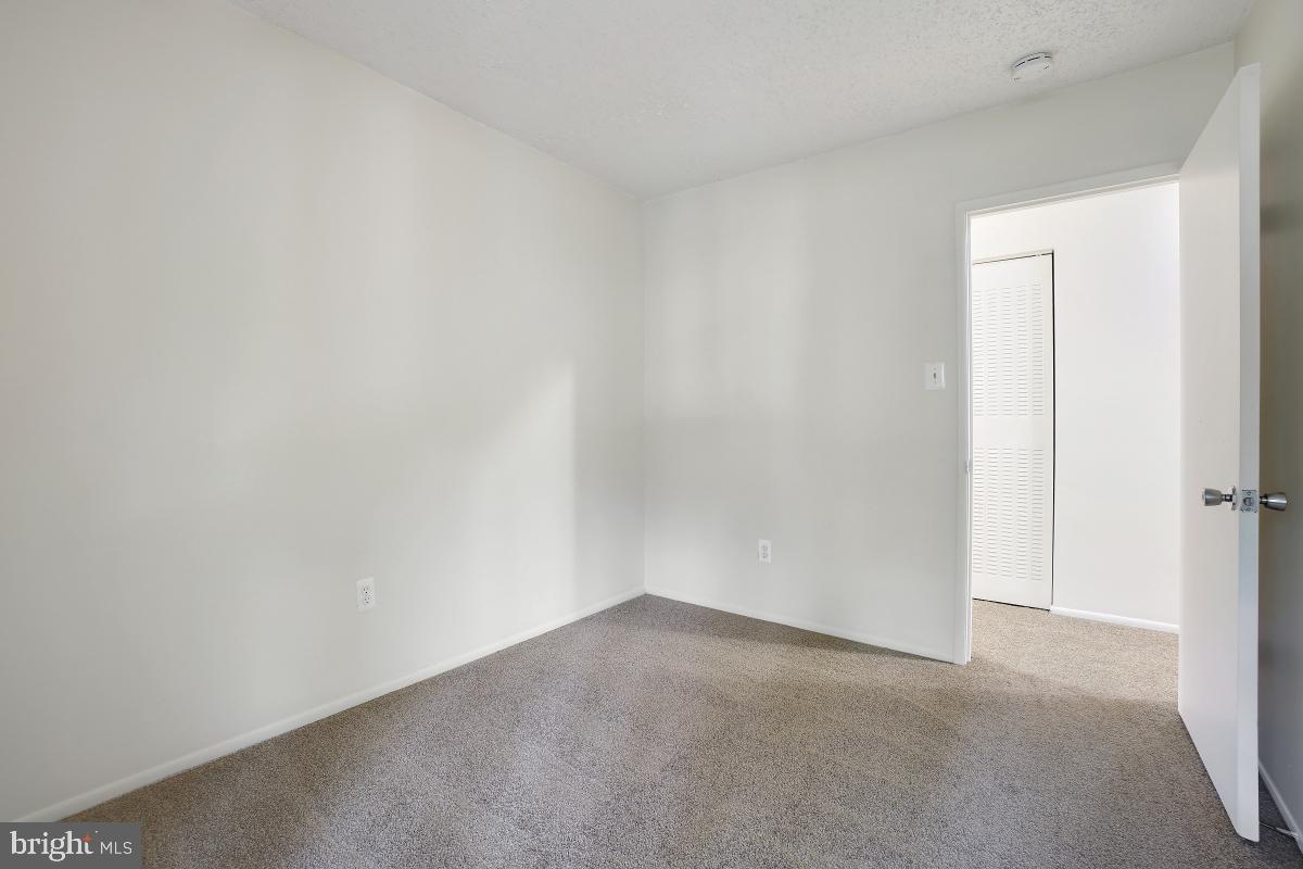 12180 Sanibel Ct