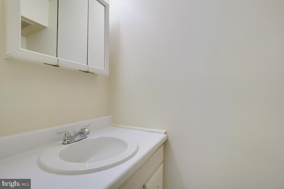 12180 Sanibel Ct