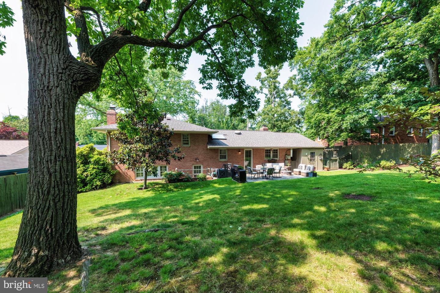 5319 Neville Ct