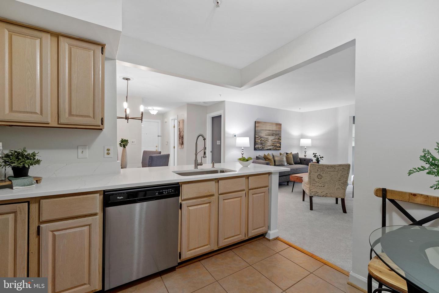 12245 Fairfield House Dr #408a