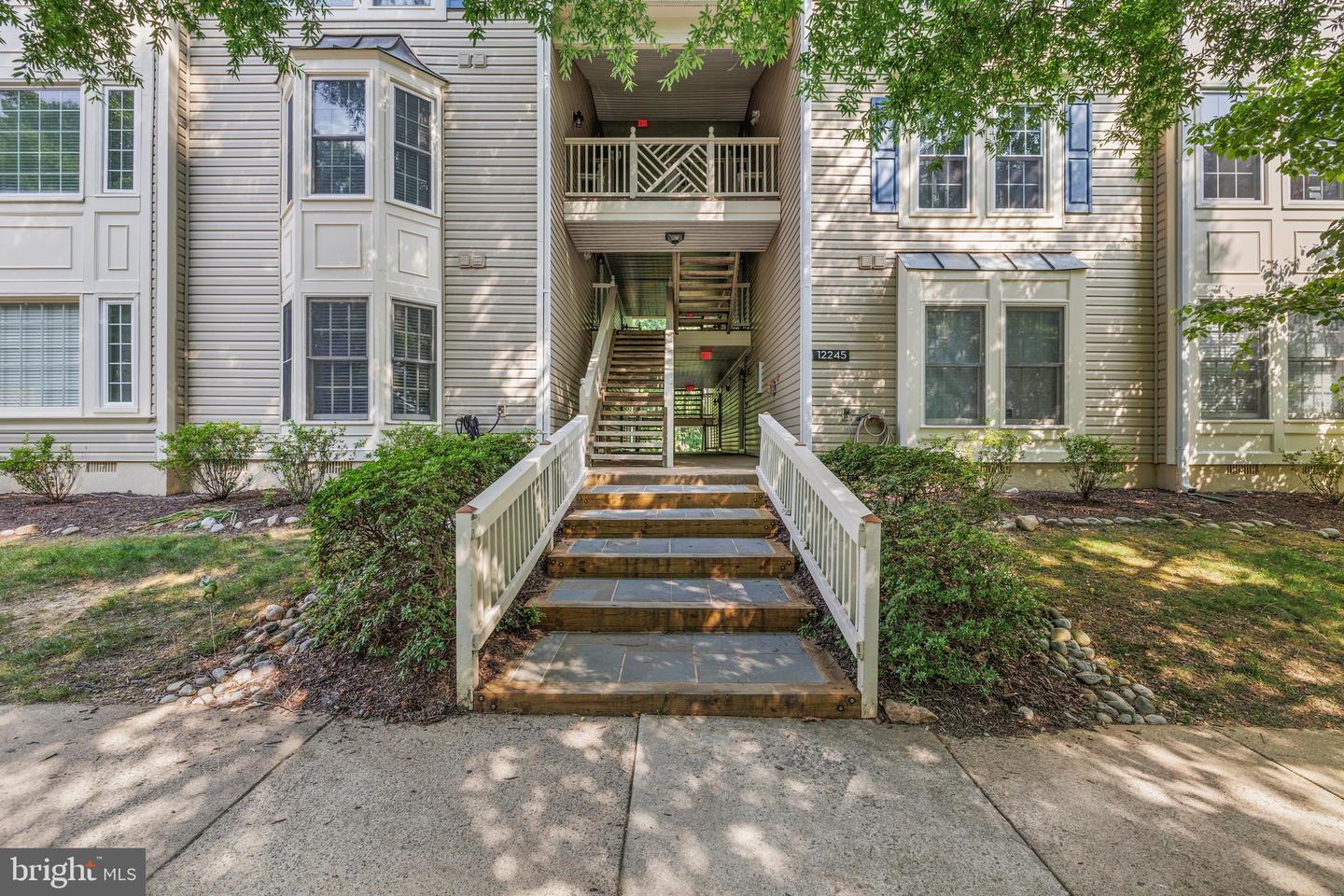 12245 Fairfield House Dr #408a