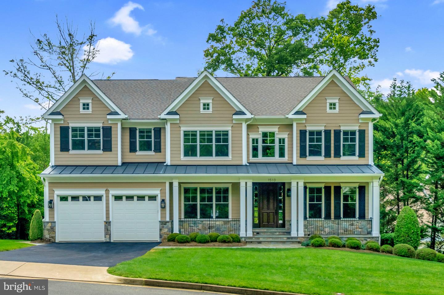 1510 Hardwood Ln