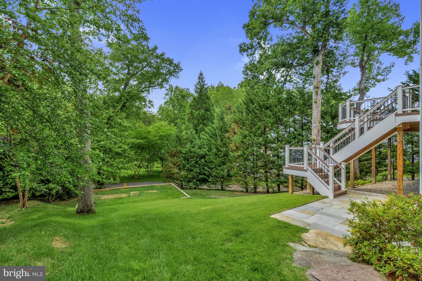 1510 Hardwood Ln