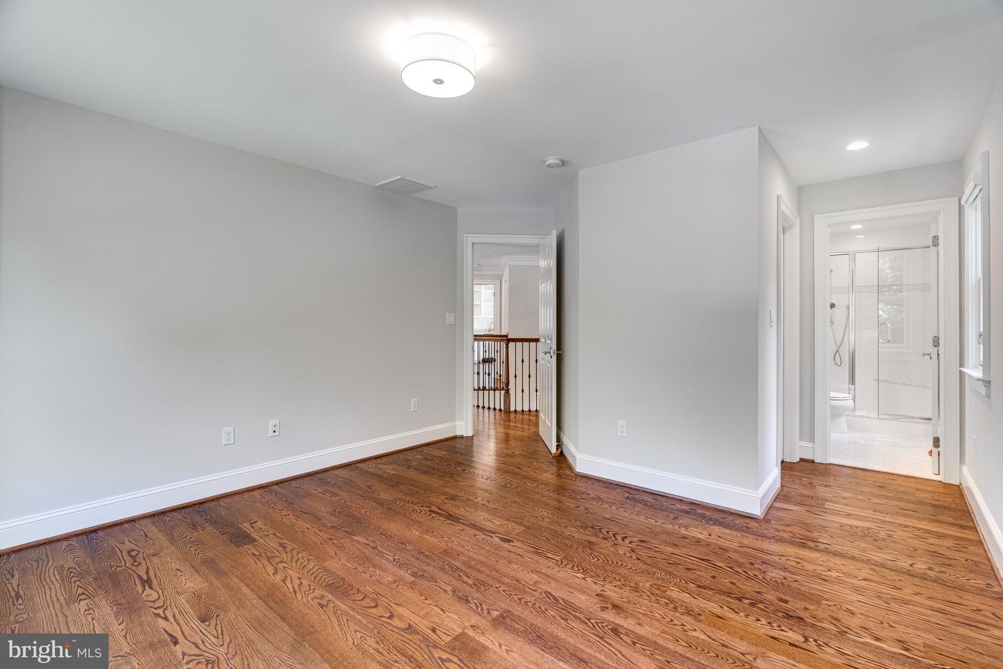 1510 Hardwood Ln