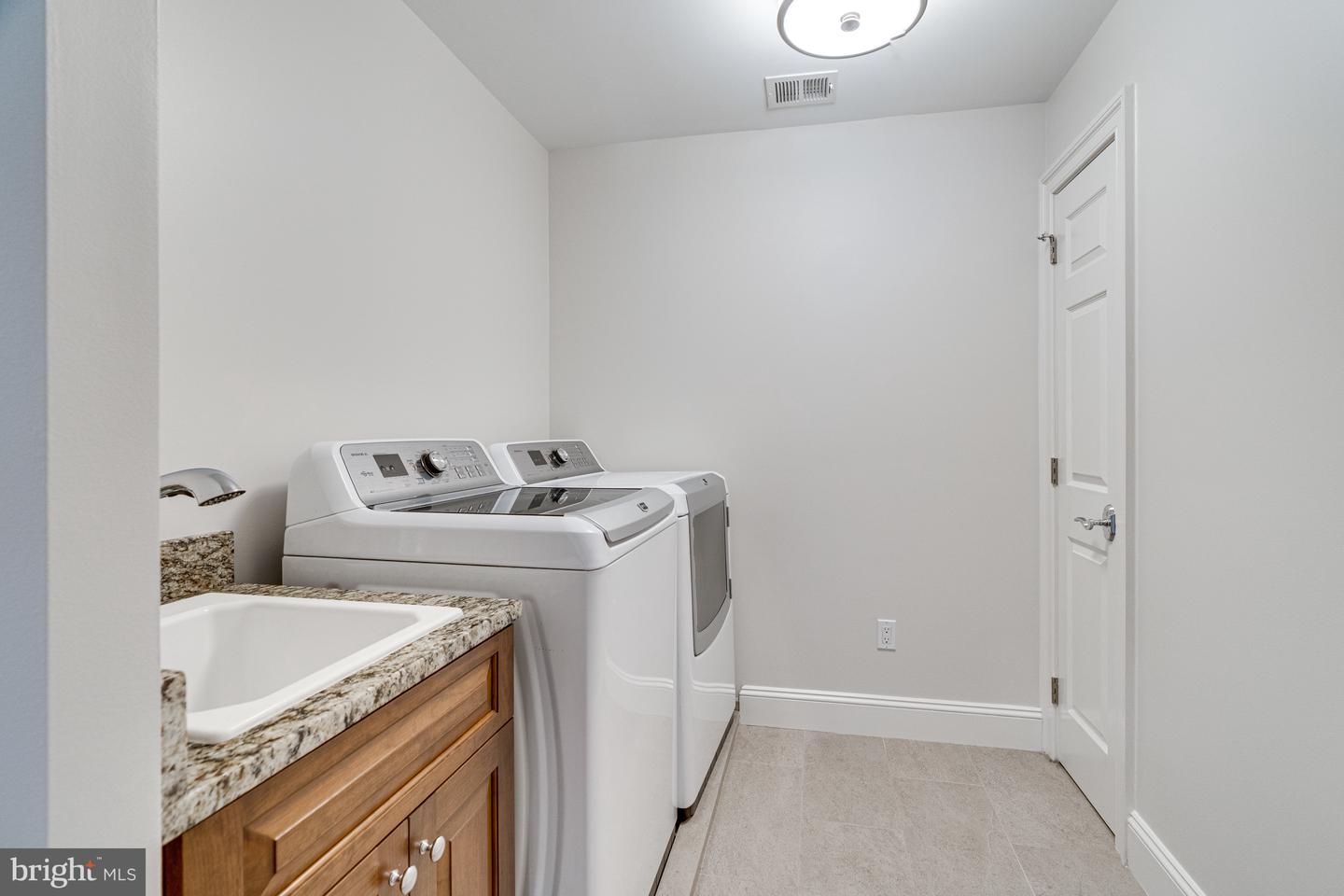 1510 Hardwood Ln
