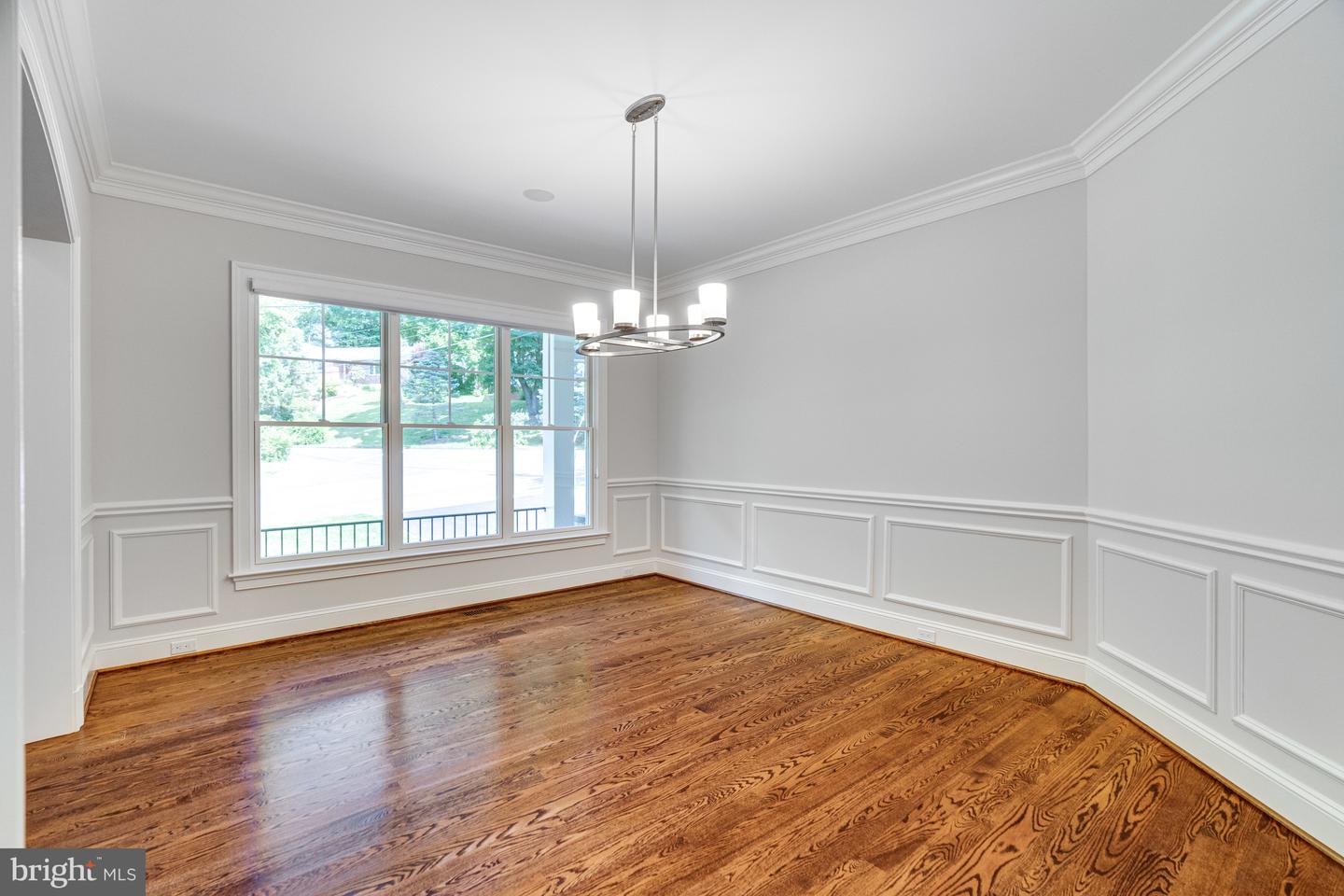 1510 Hardwood Ln