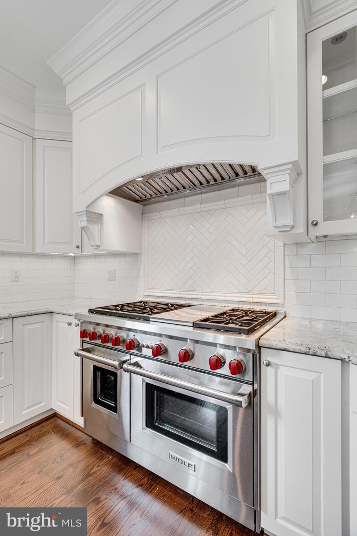 1510 Hardwood Ln