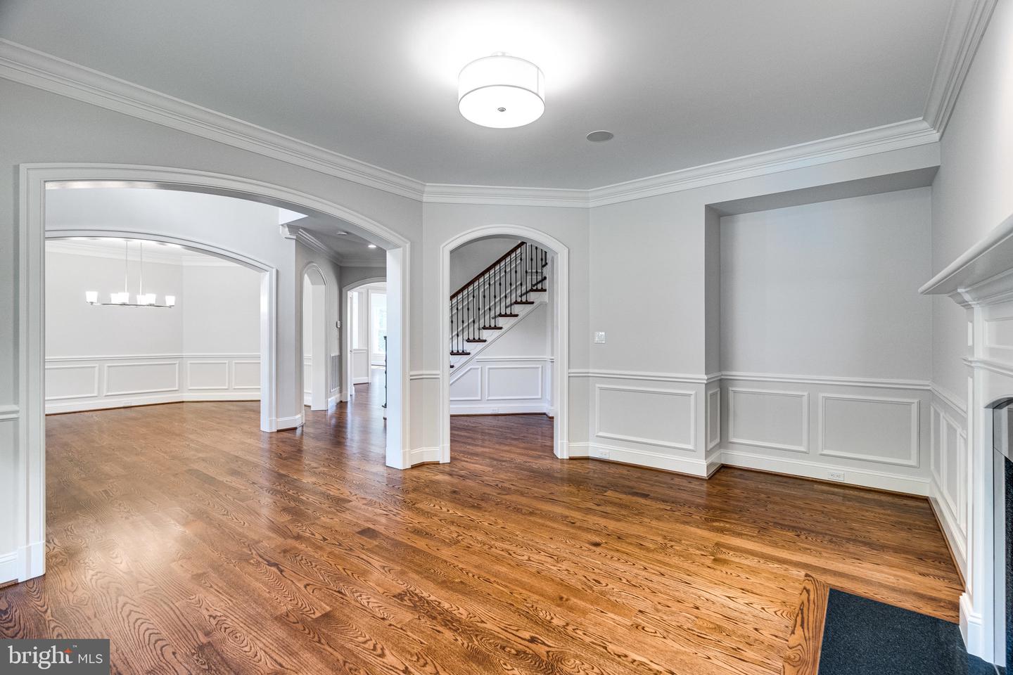 1510 Hardwood Ln