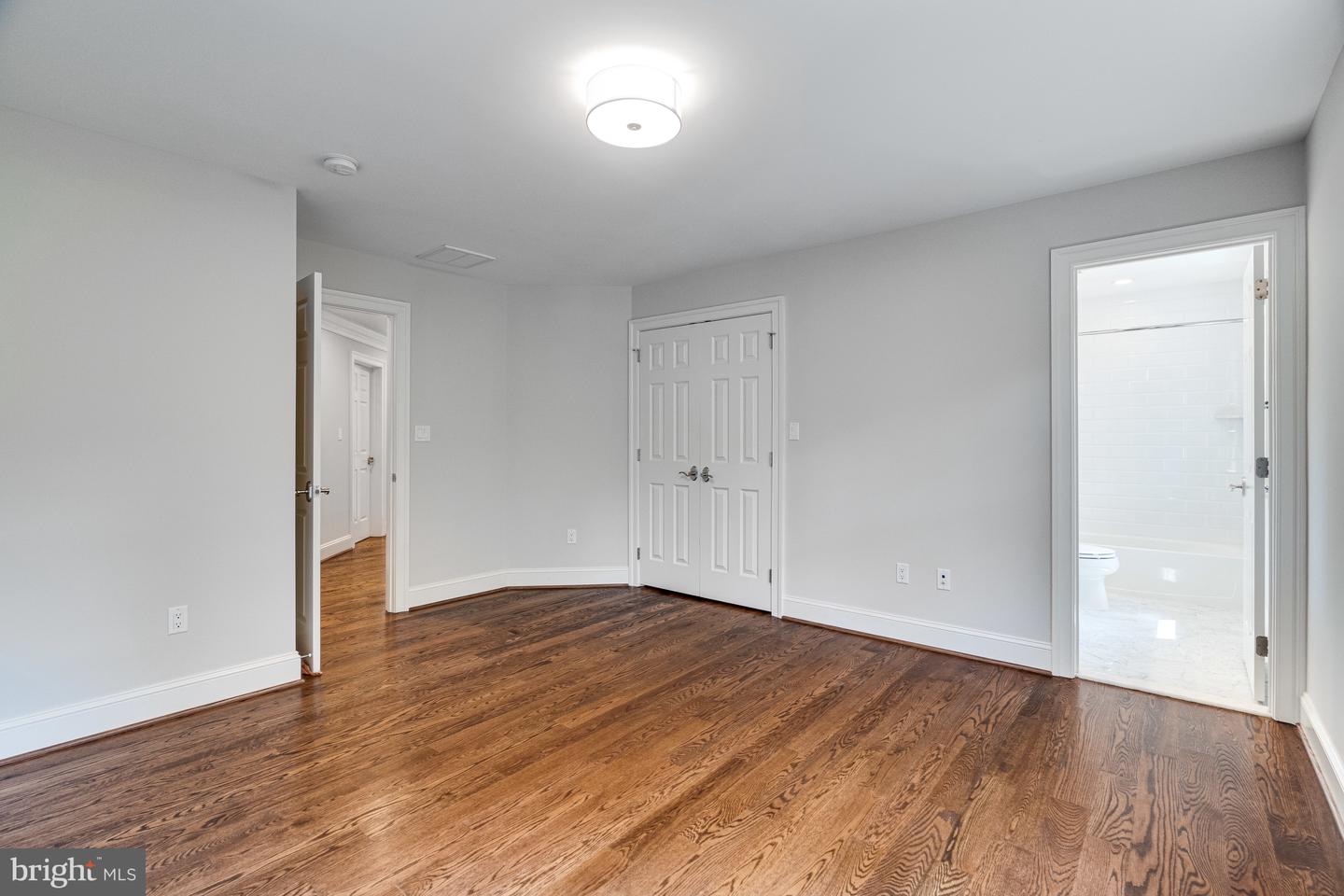 1510 Hardwood Ln