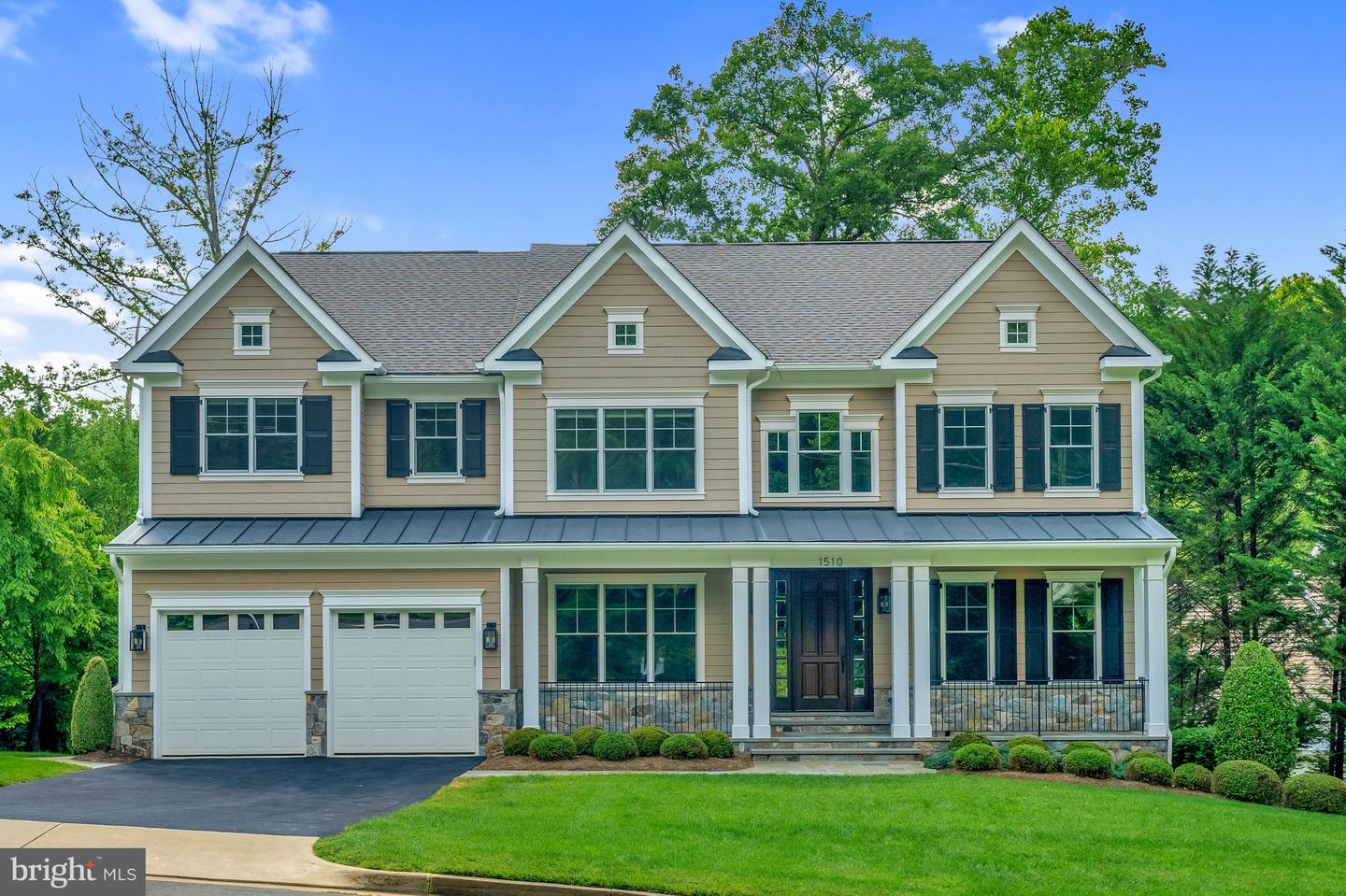 1510 Hardwood Ln