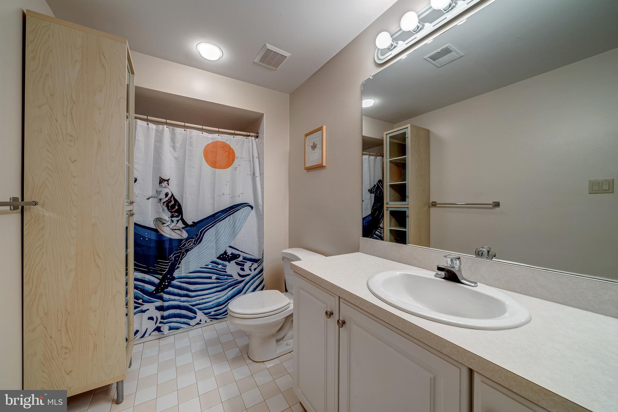 1433 WATERFRONT ROAD