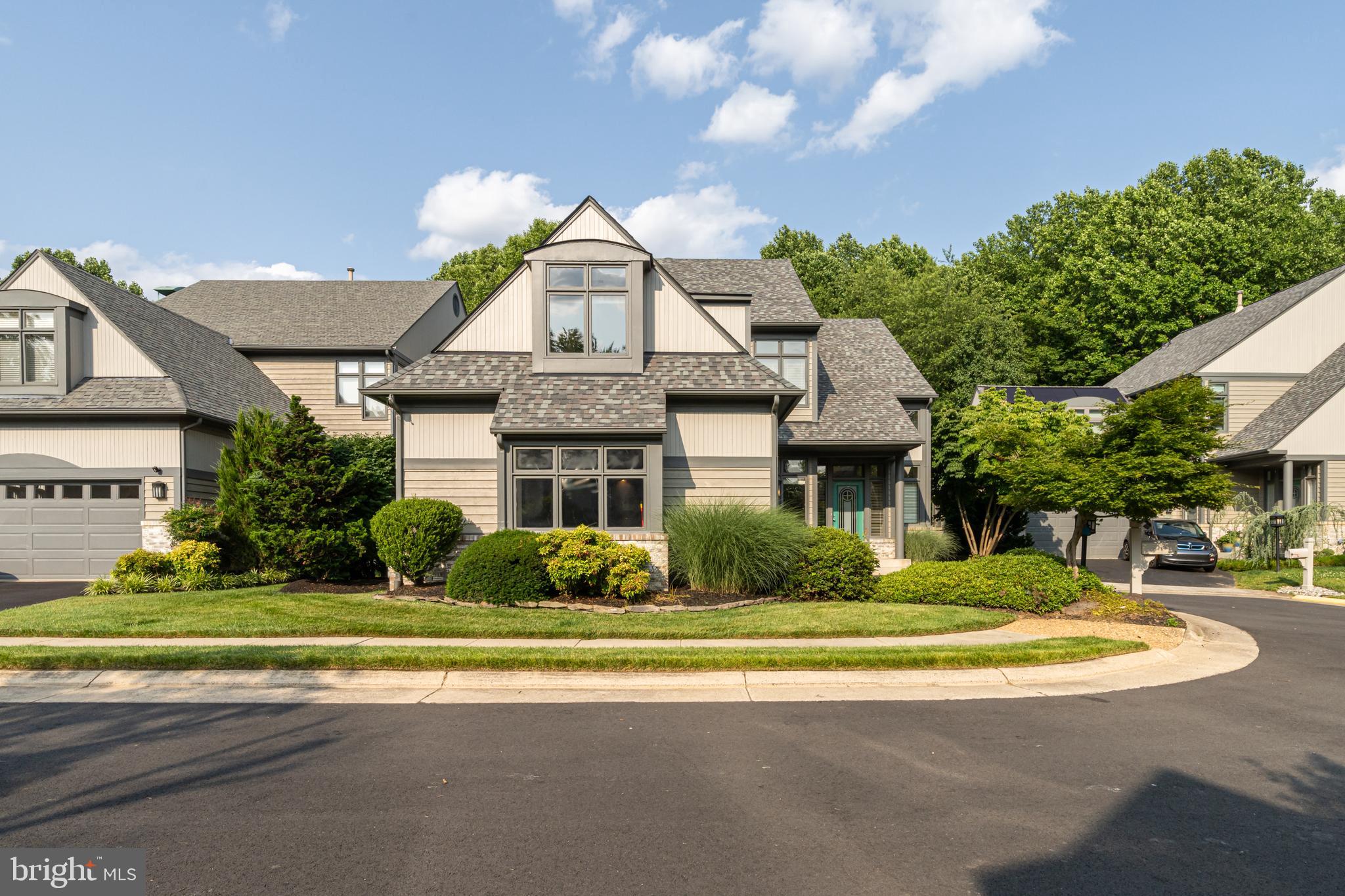 1433 WATERFRONT ROAD