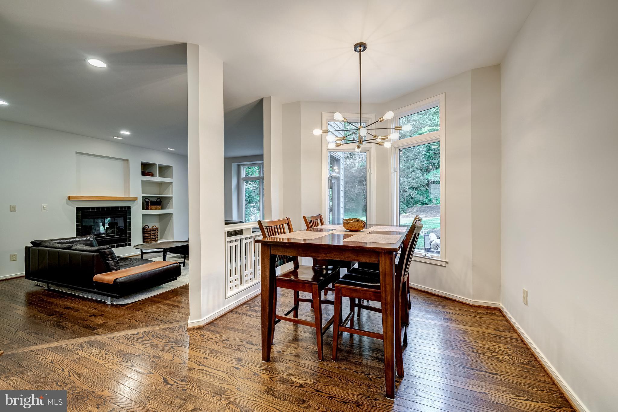 1433 WATERFRONT ROAD