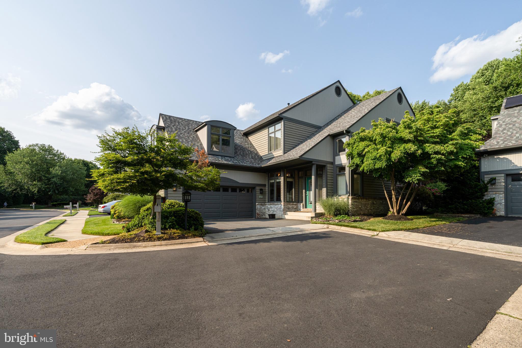 1433 WATERFRONT ROAD