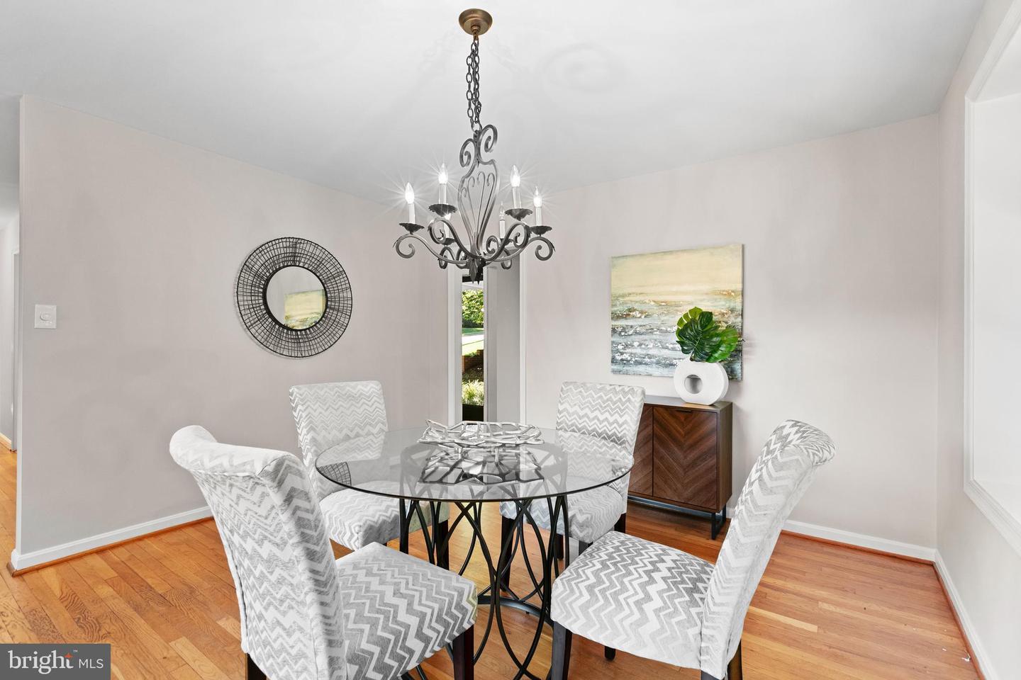 5318 Weymouth Dr