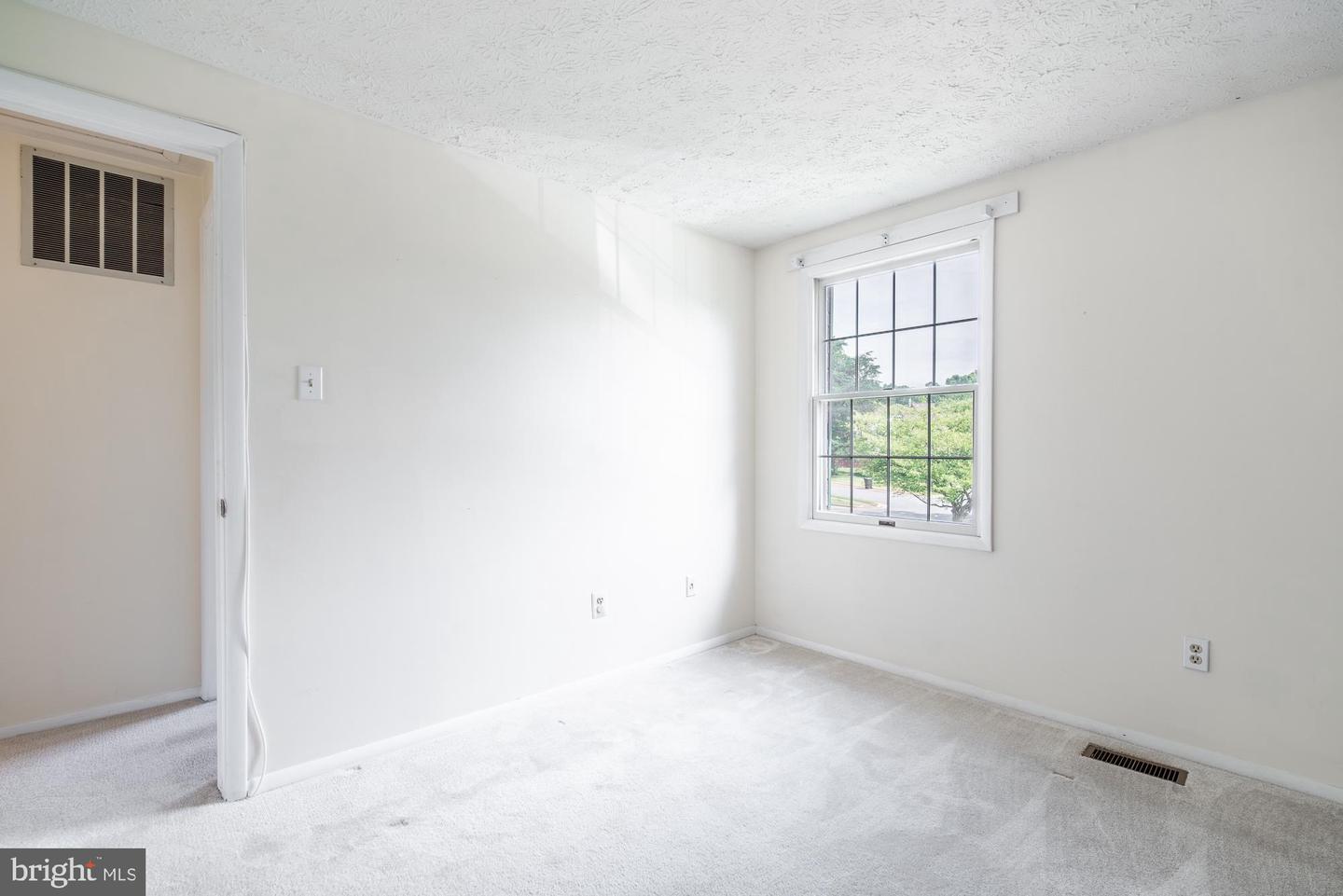 5590 Hecate Ct