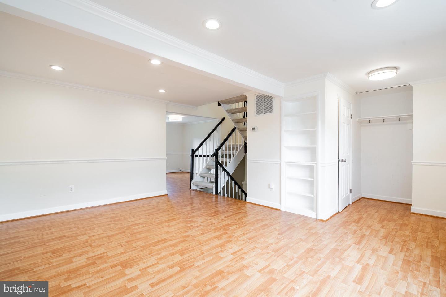 5590 Hecate Ct