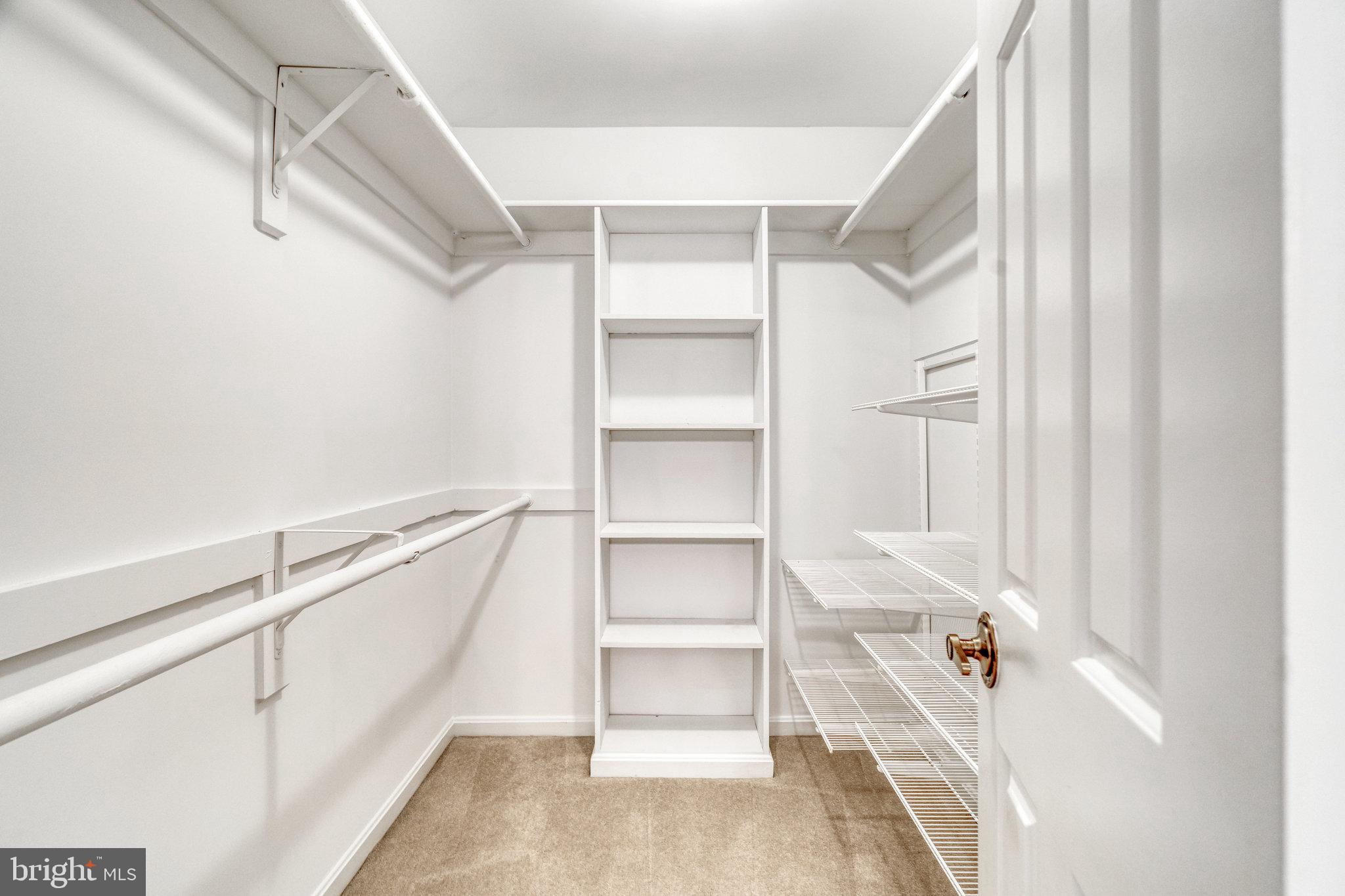 11560 Holly Briar Ln