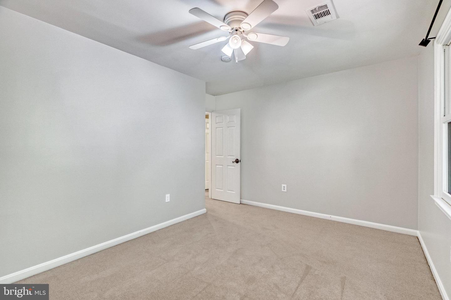 11560 Holly Briar Ln