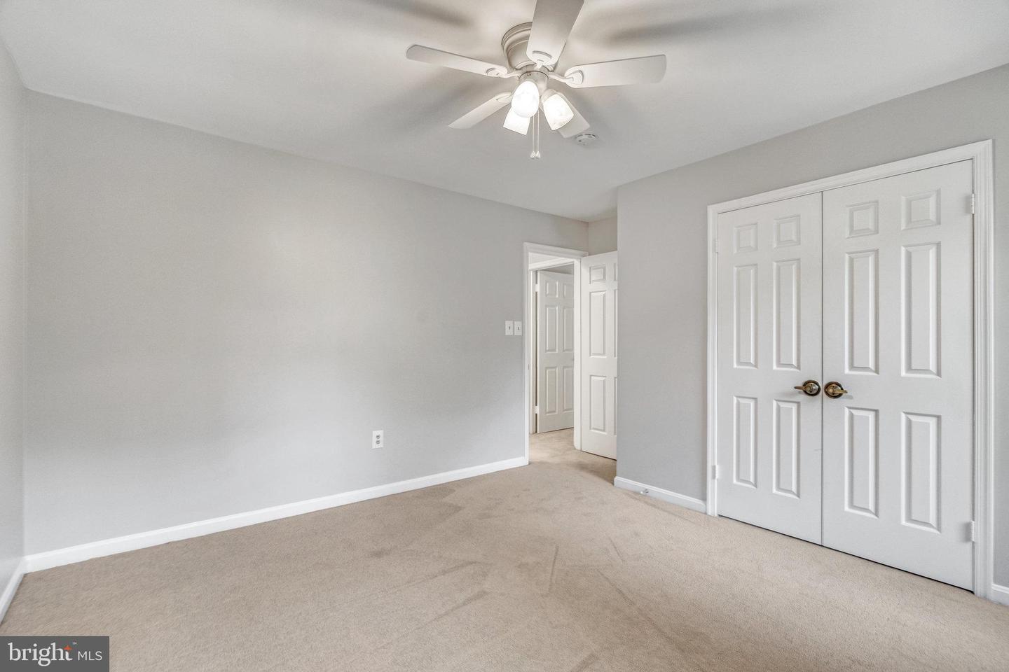 11560 Holly Briar Ln