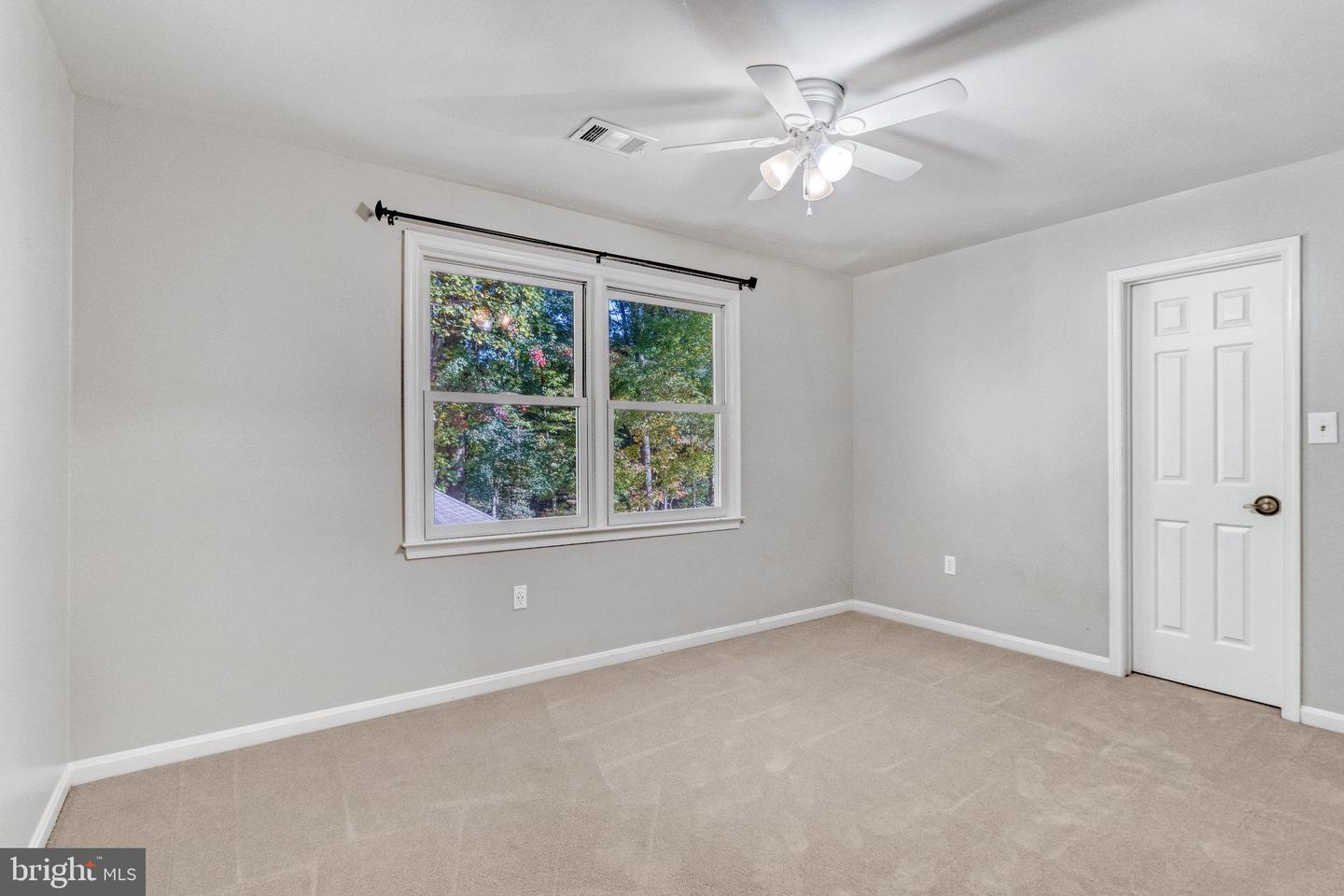 11560 Holly Briar Ln