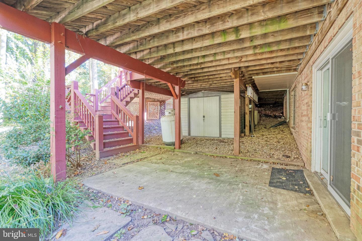 11560 Holly Briar Ln