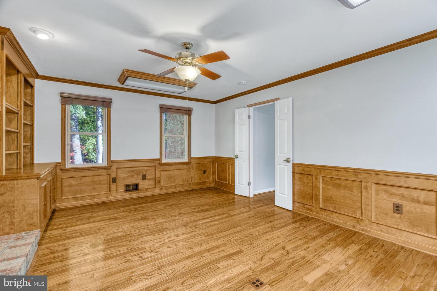 11560 Holly Briar Ln