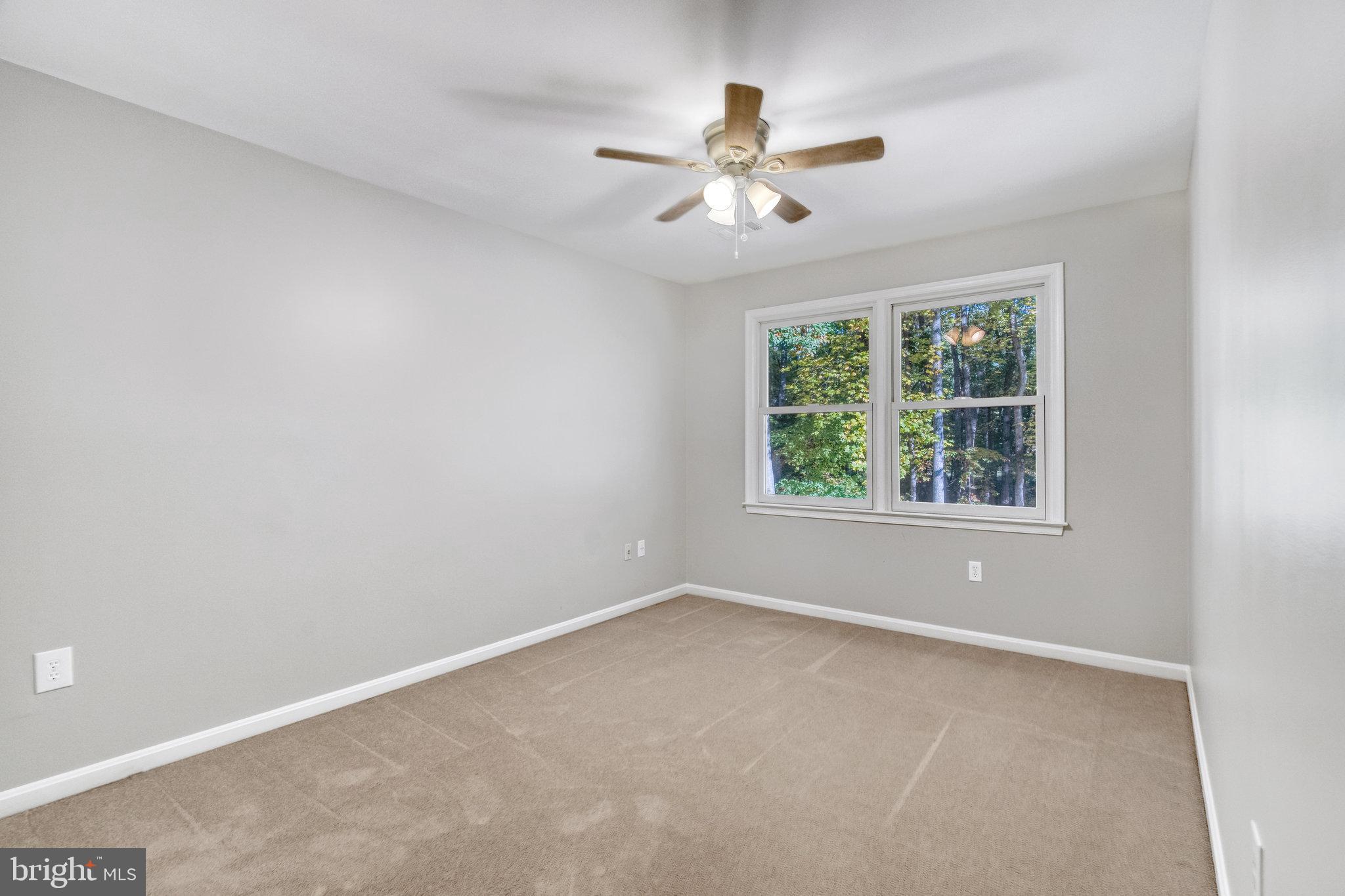 11560 Holly Briar Ln