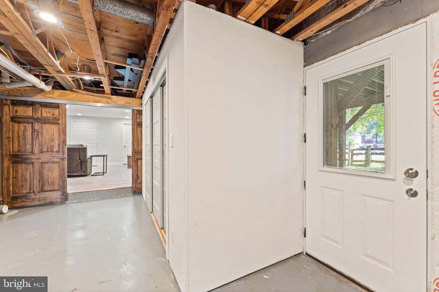15223 Bicentennial Ct