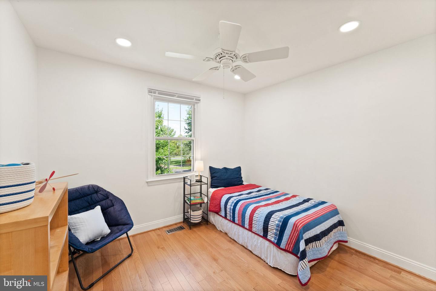 15223 Bicentennial Ct
