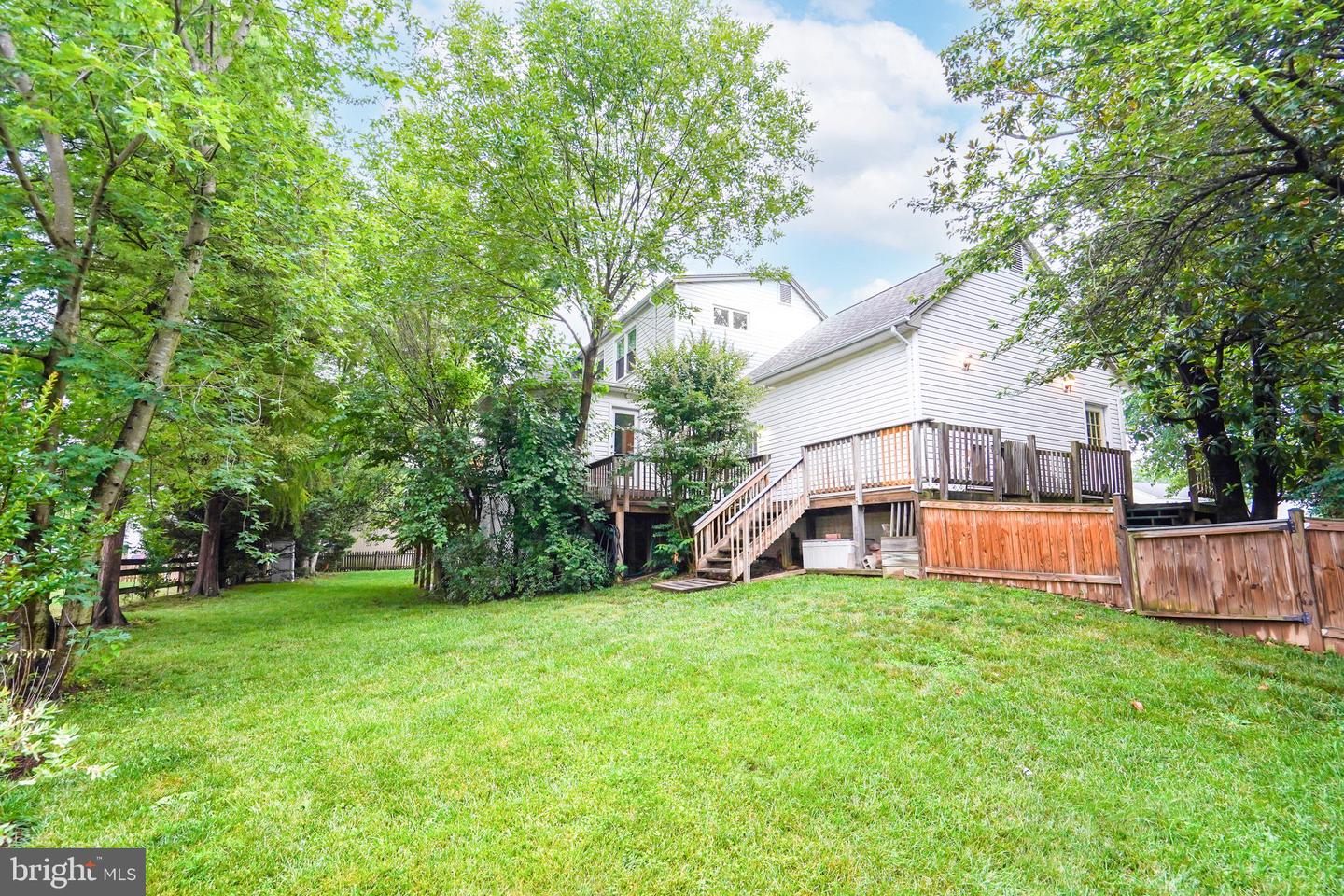 15223 Bicentennial Ct