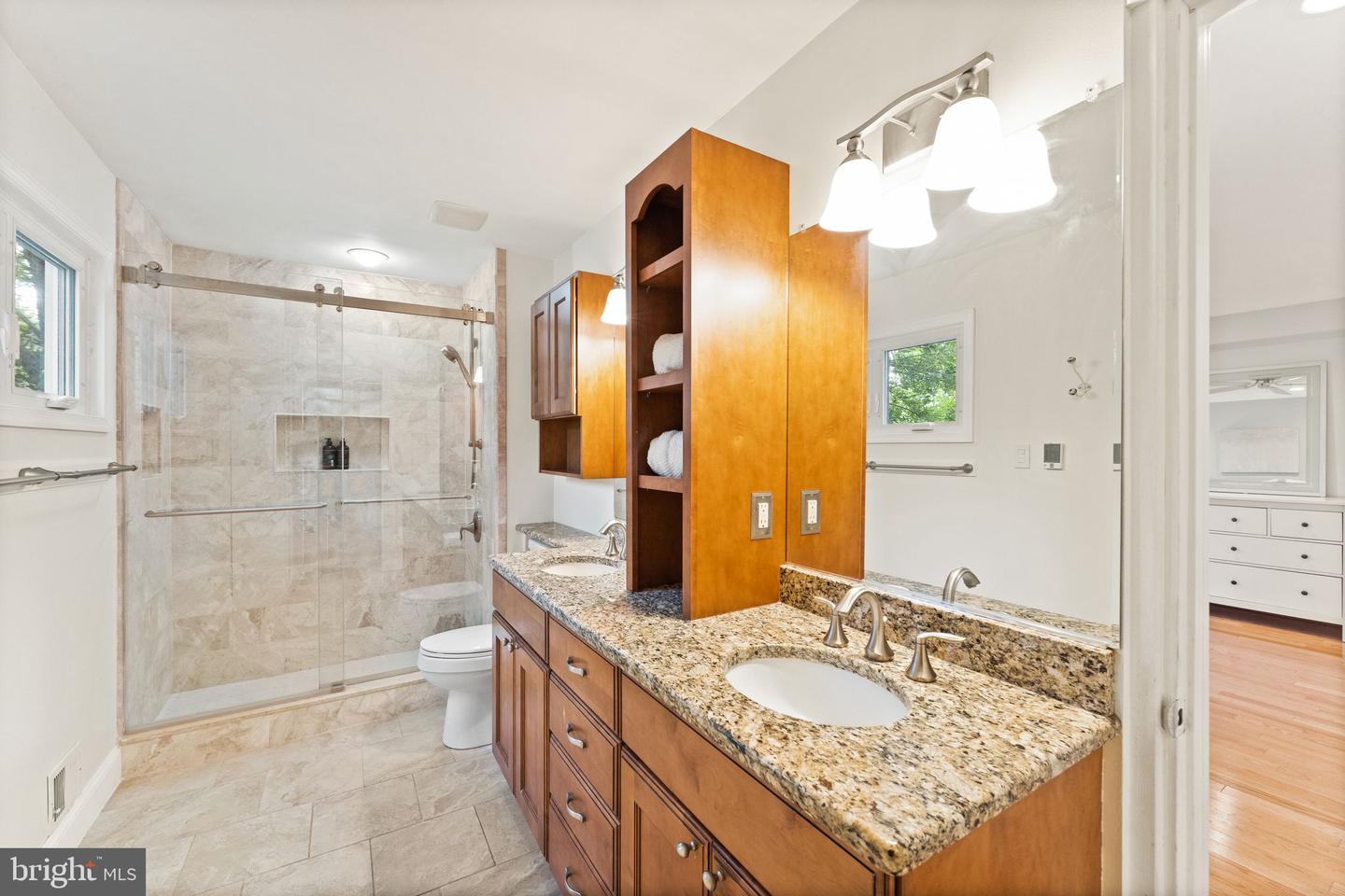15223 Bicentennial Ct