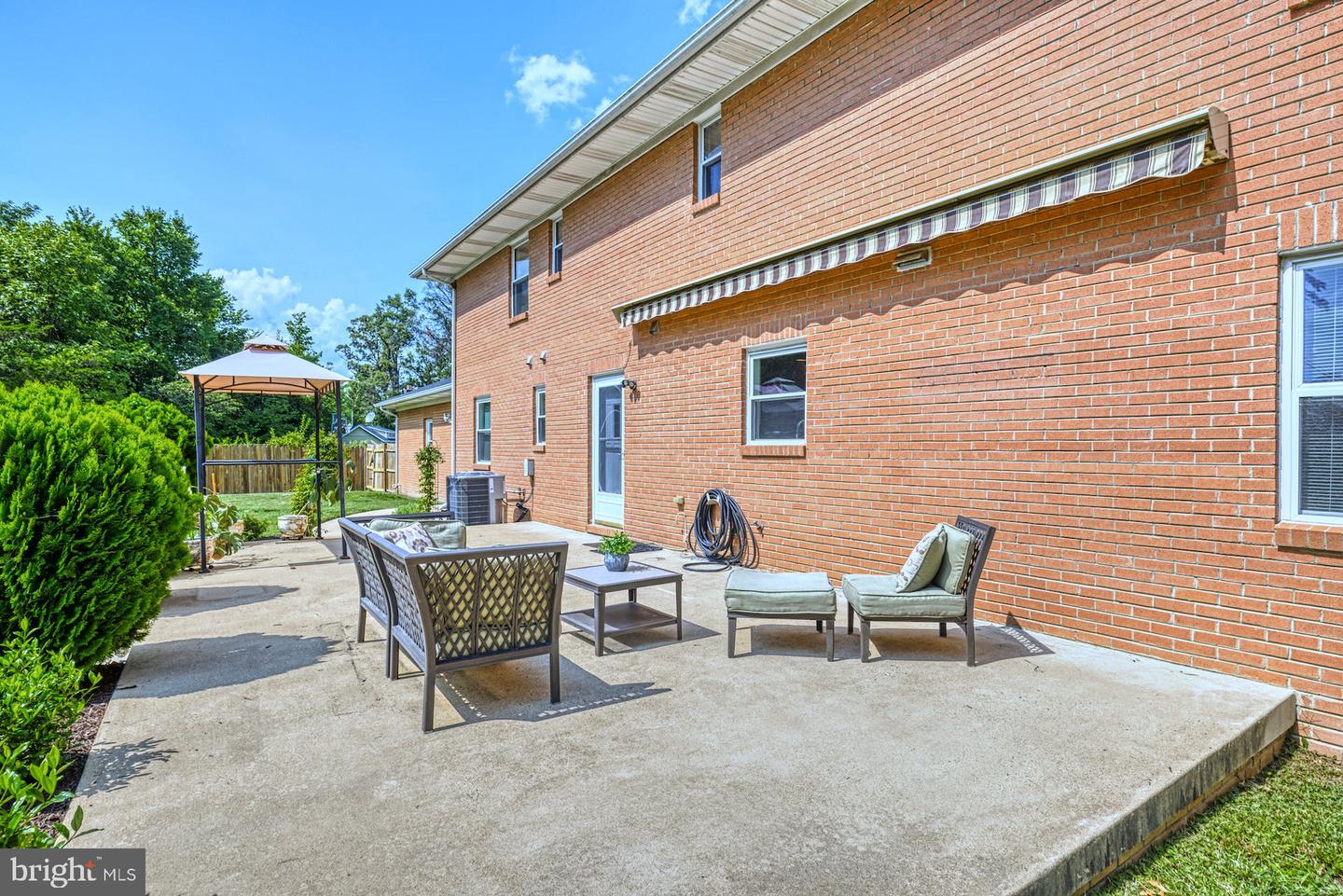 7716 Fordson Rd