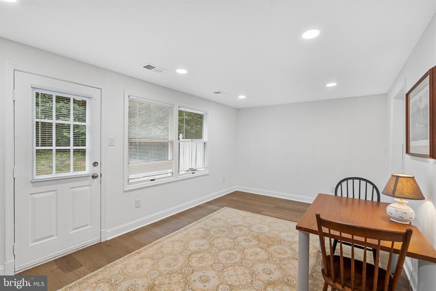 1515 Twisted Oak Dr