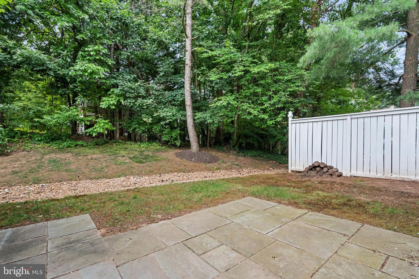 1515 Twisted Oak Dr