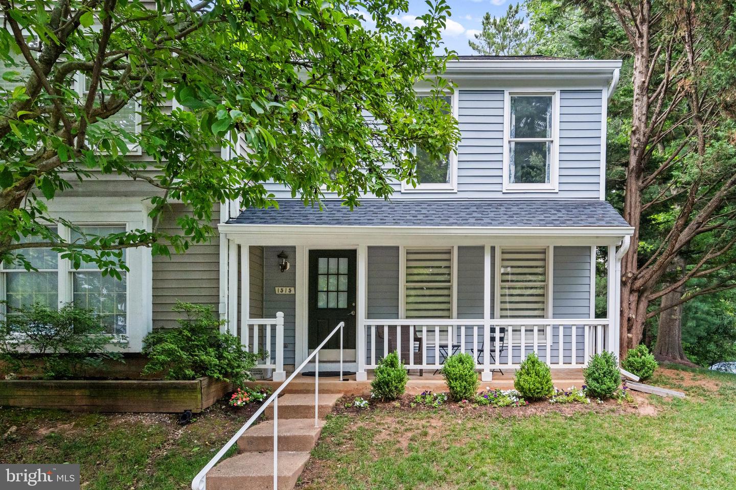 1515 Twisted Oak Dr