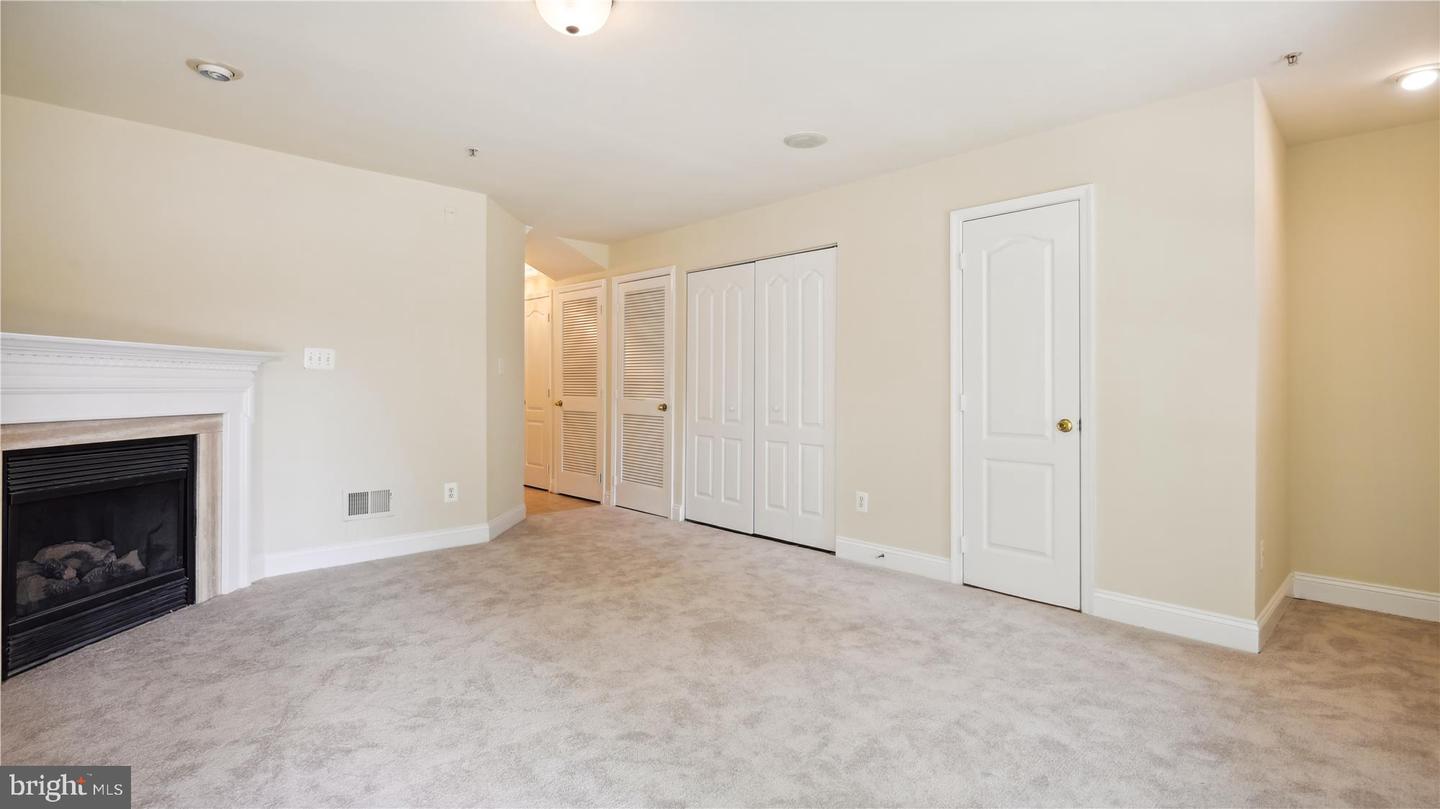 2148 Capstone Cir