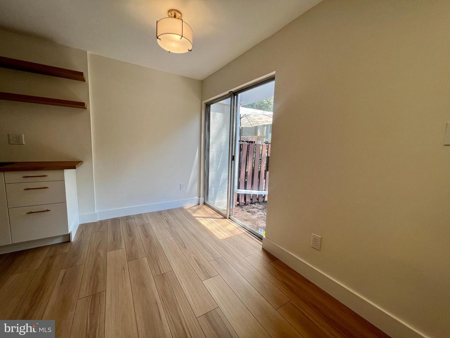 2246 Southgate Sq