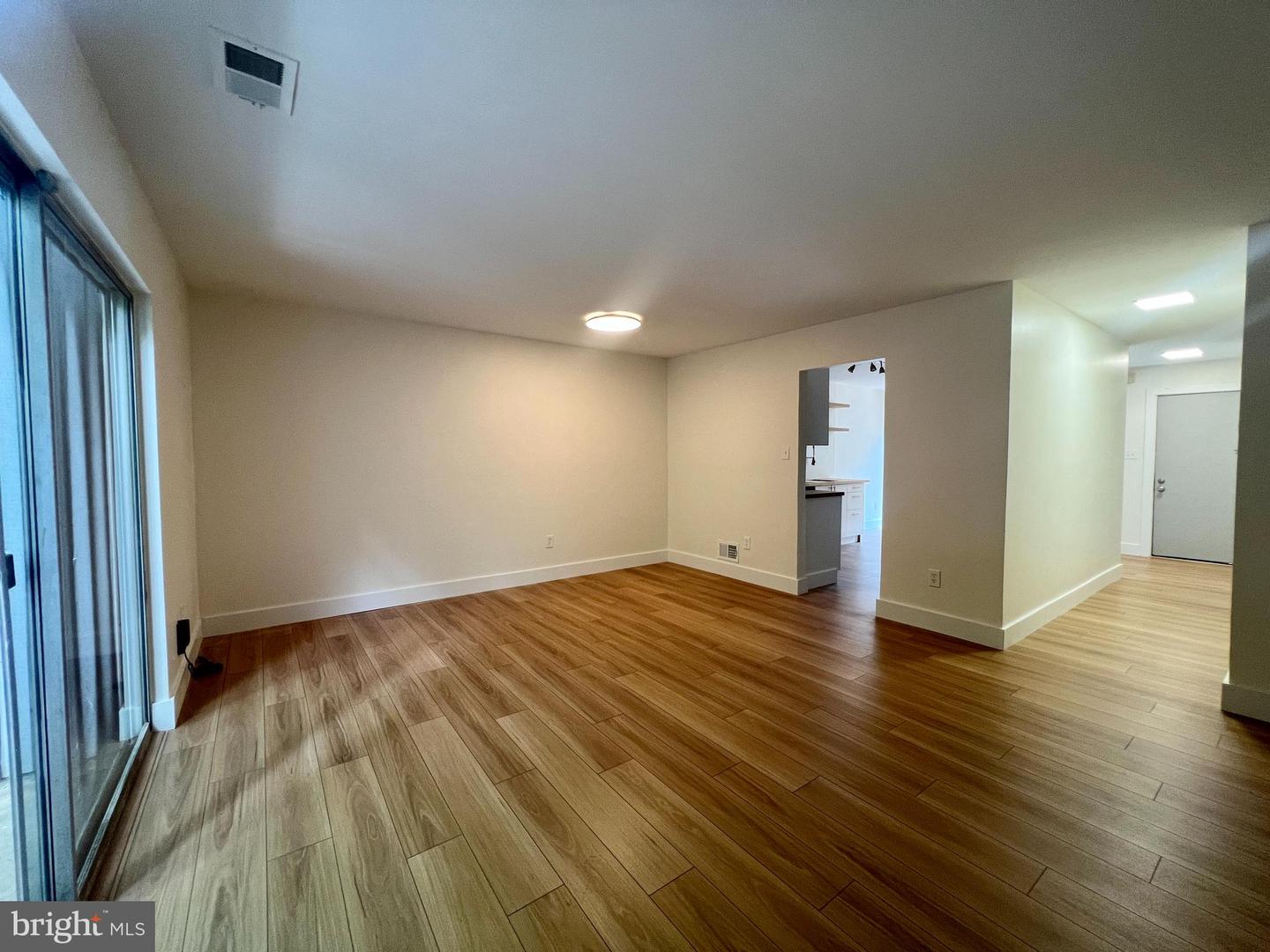 2246 Southgate Sq