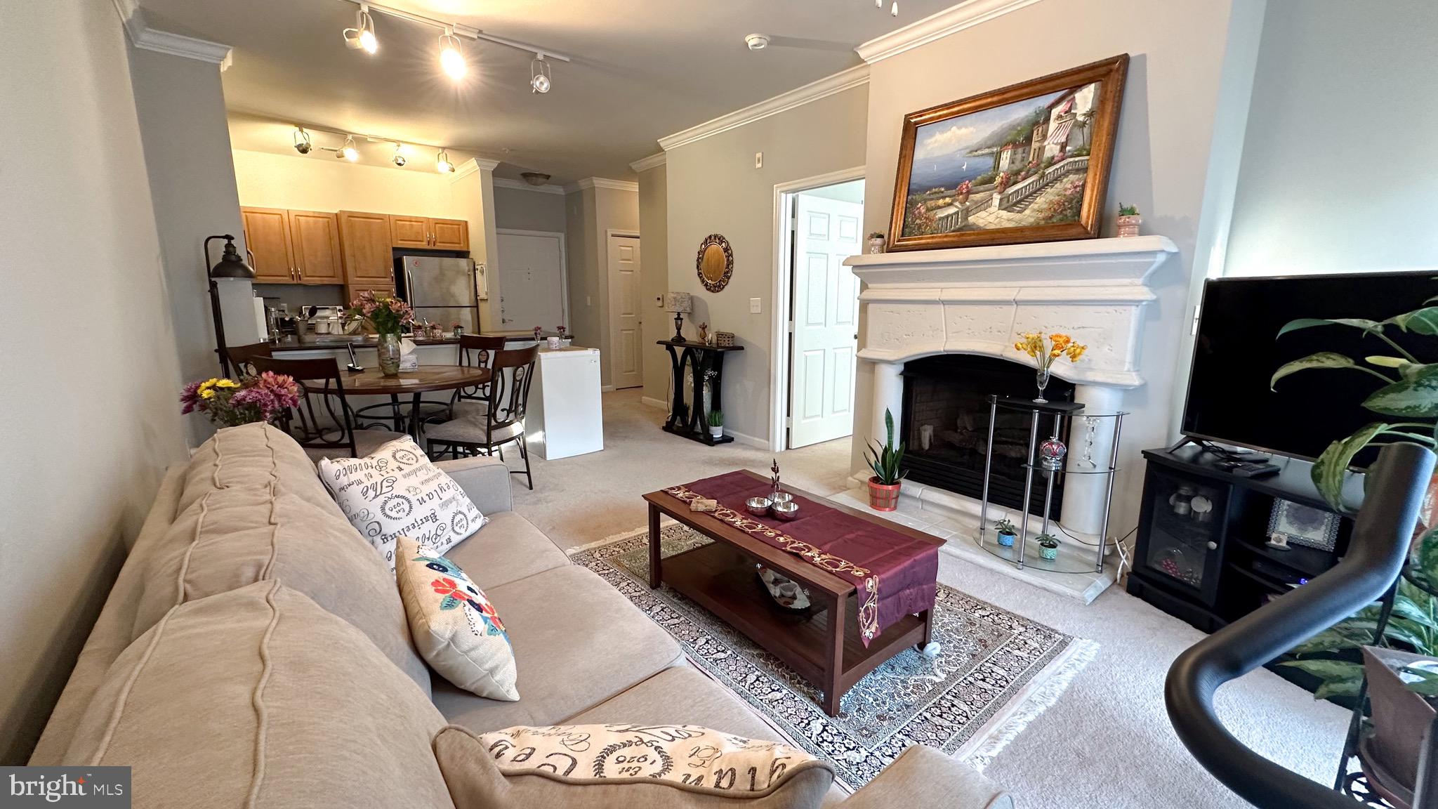 12909 Centre Park Cir #301