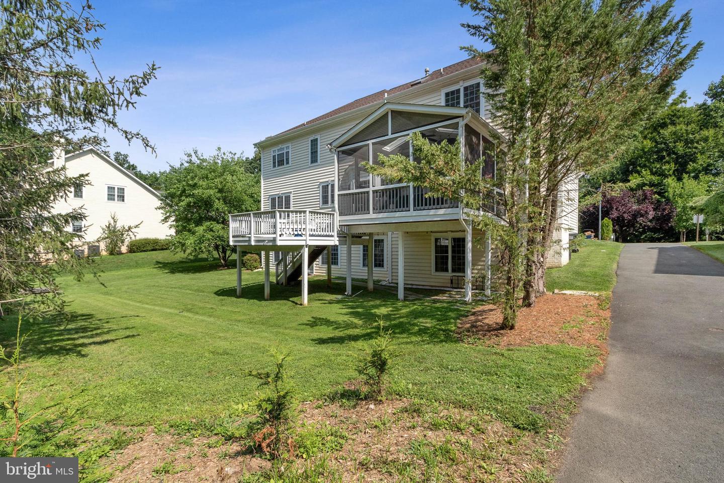 9903 Burke Station Ct